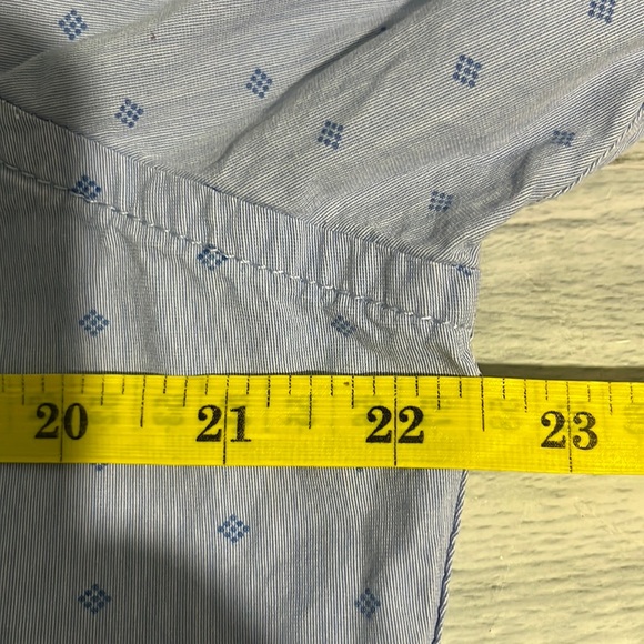 Abercrombie & Fitch muscle shirt - Picture 6 of 7